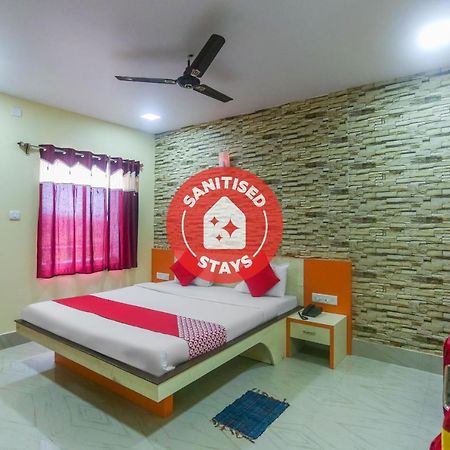 Oyo 60771 New Puri Hotel Eksteriør billede