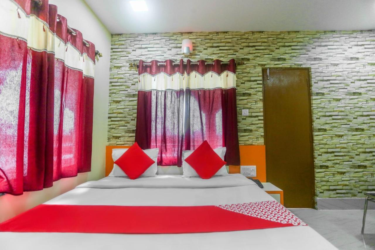 Oyo 60771 New Puri Hotel Eksteriør billede