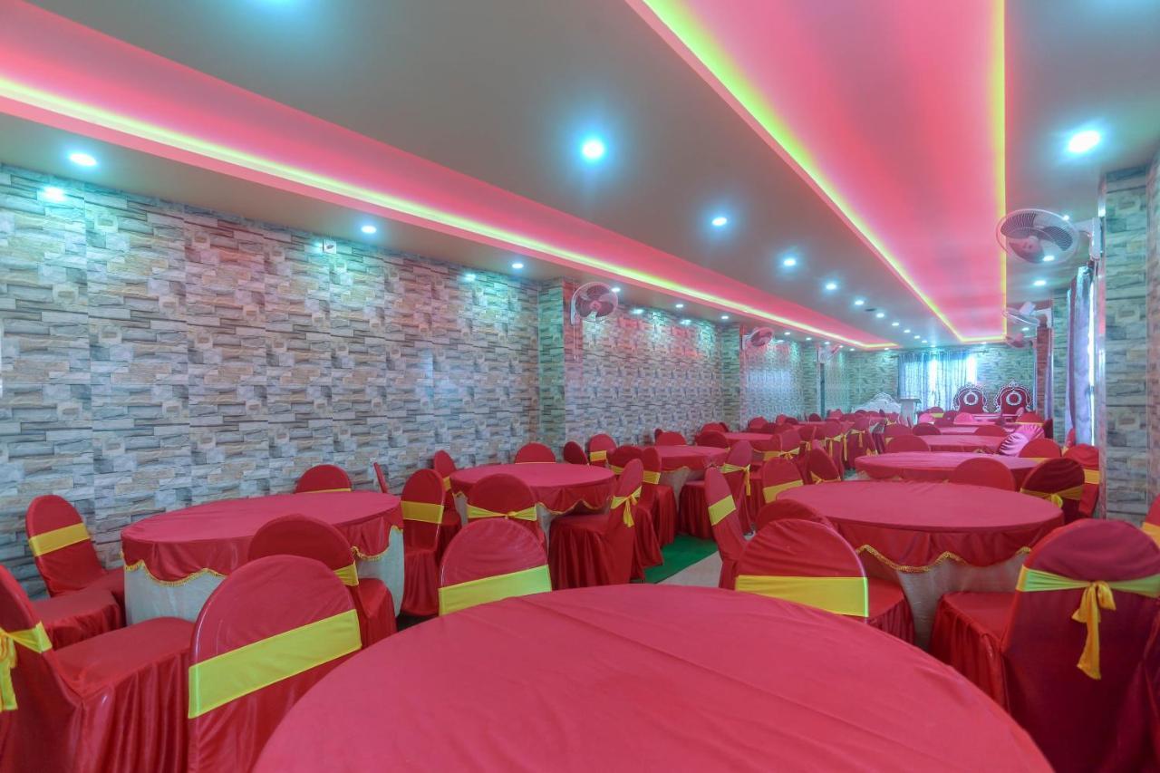 Oyo 60771 New Puri Hotel Eksteriør billede
